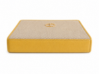 Capri clutch